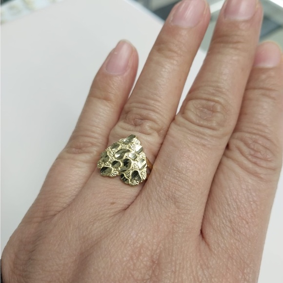 Jewelry - Gold Nugget Ring